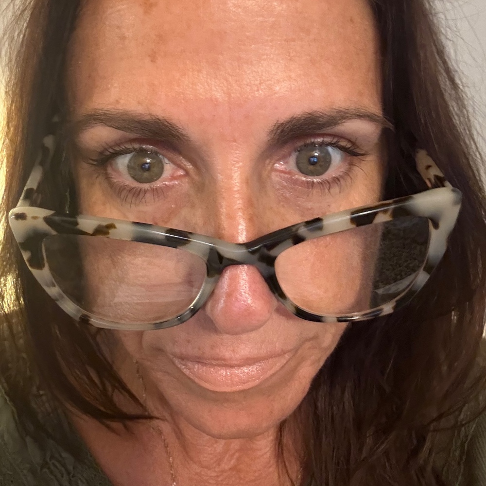 Meet your Posher, Stephani